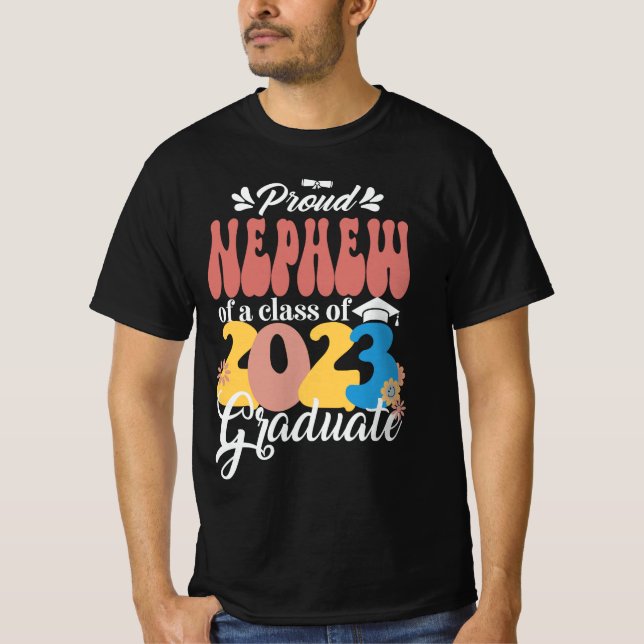 Proud NEPHEW av klass 2023 Student Retro 23 T Shirt (Framsida)