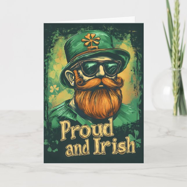 Proud och Irish Funny Leprechaun St. Patrick's Day Helgkort (Framsida)