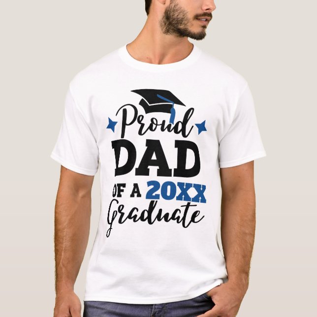 Proud Pappa av en 2022 student svart blått skyddst T Shirt (Framsida)