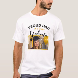 Proud Pappa av ett foto med vitboken Student 2025 T Shirt