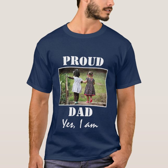 PROUD PAPPA JES I ÄR FOTOBLUE T SHIRT (Framsida)