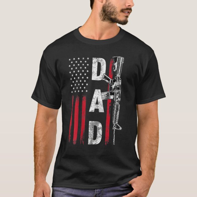 Proud Pappa pappa Gun Högers Ar 15 American Flagga T Shirt (Framsida)