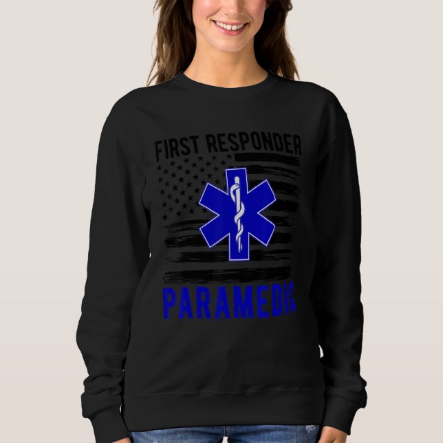 Proud Paramedic American Flag Paramedic T Shirt (Framsida)