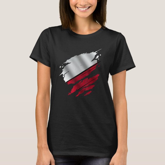 Proud Polish Ripped Poland Flag T Shirt (Framsida)