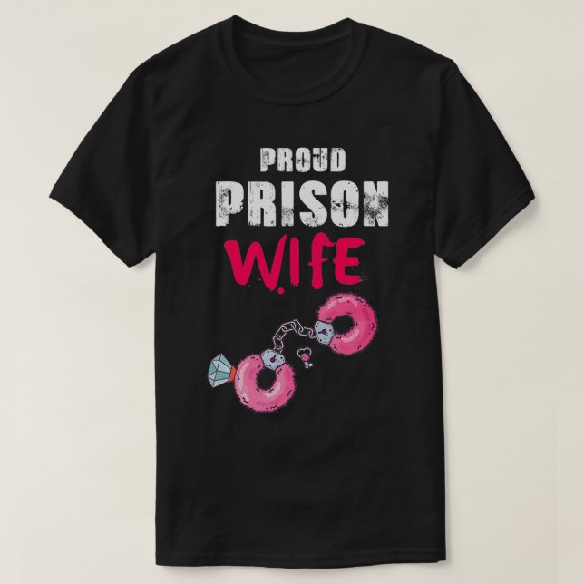Proud Prison Makfe  T Shirt (Design framsida)