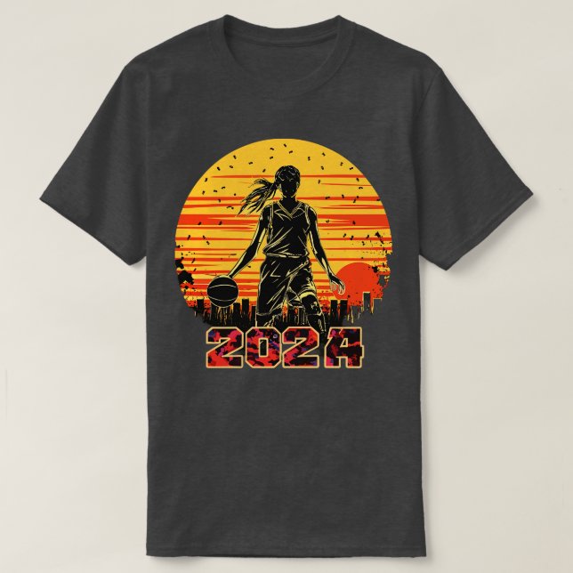 Proud Sister av 2024 års Senior Basketball Student T Shirt (Design framsida)