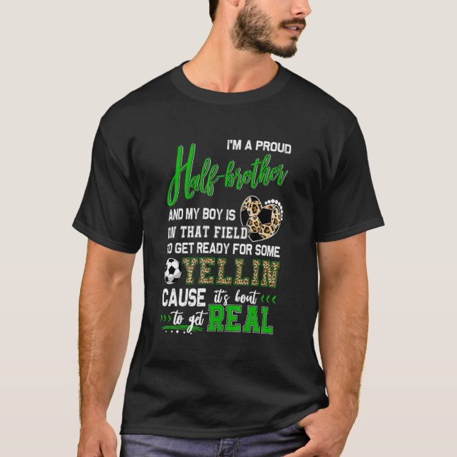 Proud Soccer i halvbrother Soccer-familjen som mat T Shirt (Framsida)