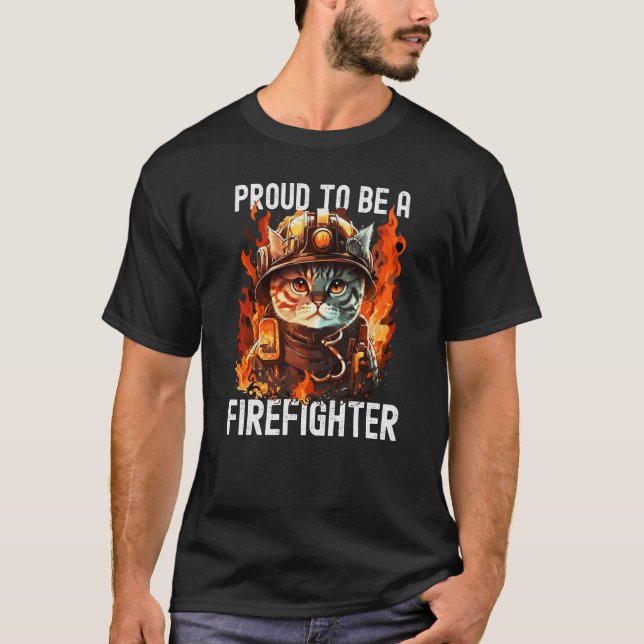 Proud to be a Firefighter Cat Kitten Fireman Firef T Shirt (Framsida)