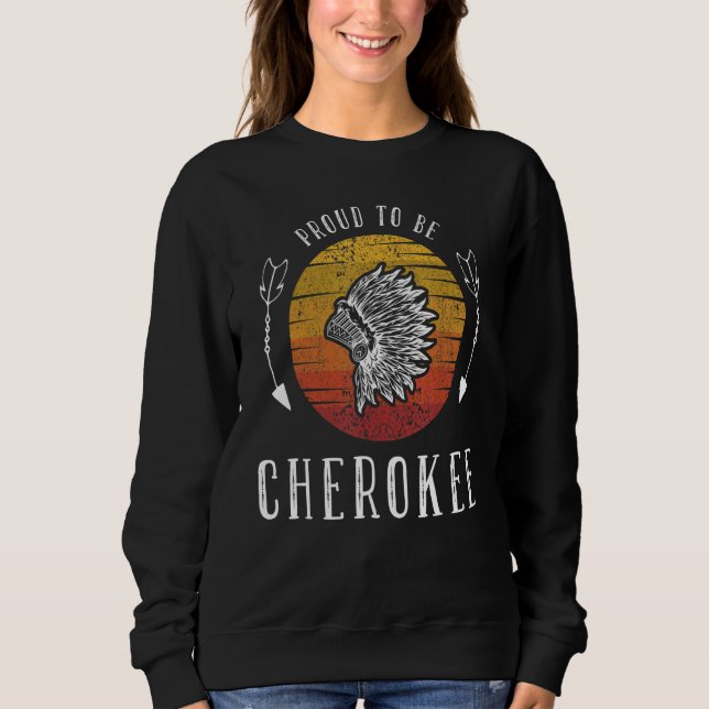 PROUD TO BE CHEROKEE NATIVE AMERICAN T SHIRT (Framsida)