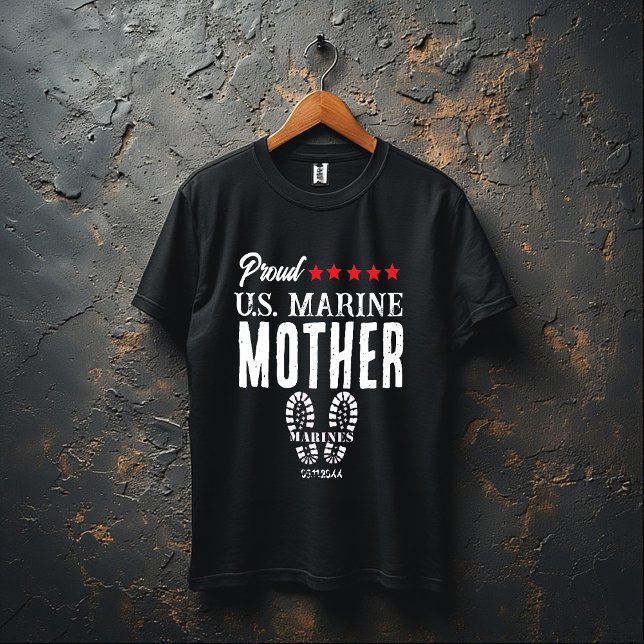 Proud U.S. Marine Customized Military T-Shirt (Skapare uppladdad)