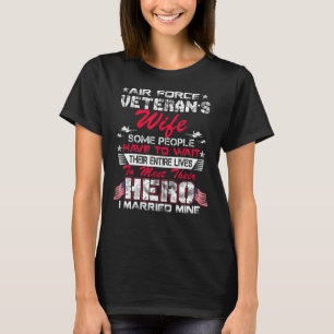 Proud US Luft Force - Luft Force Veterans hustru T Shirt