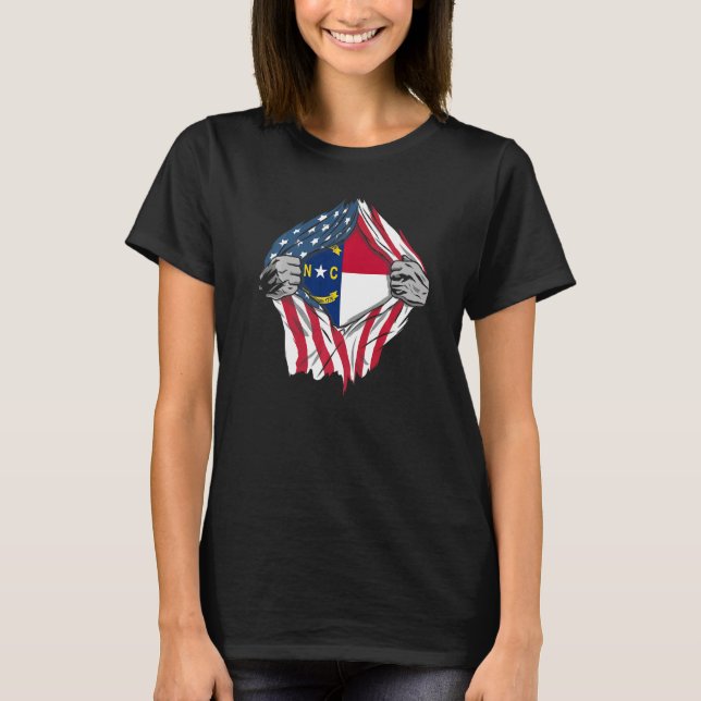 Proud Usa Home Land Statlig flagga North Carolina T Shirt (Framsida)