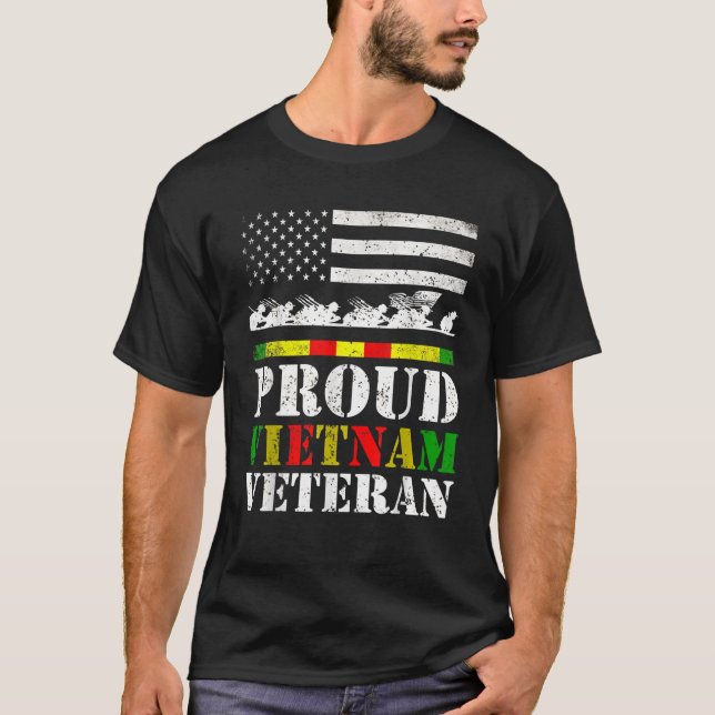 Proud Vietnam Veteran Day Gift for Pappa från Son  T Shirt (Framsida)