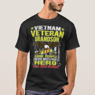  Proud Vietnam Veteran Grandson - Militär T Shirt