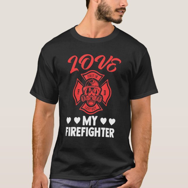 Proud Wife Girlkompis Fireman Firewar Firefig T Shirt (Framsida)
