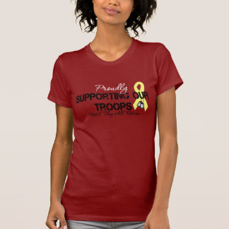 Proudly understödja våra soldater (den röda tee shirt