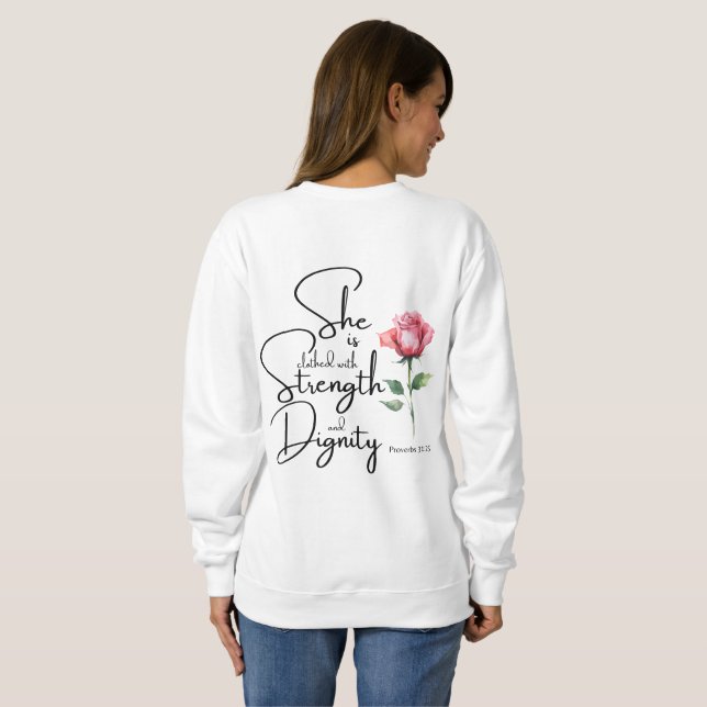 Proverbs 31:25 Hon är täckt bibelblomma T Shirt (Hel baksida)