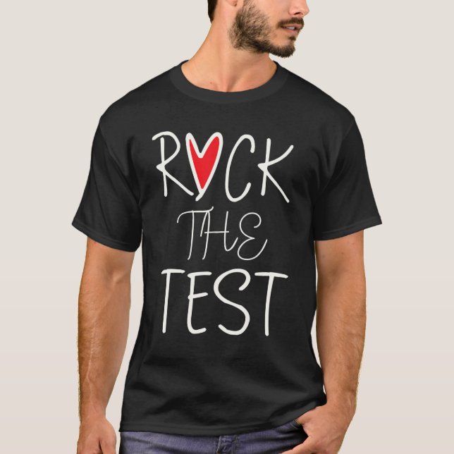 Provningsdag Sten testlärarens testdag för regnbåg T Shirt (Framsida)