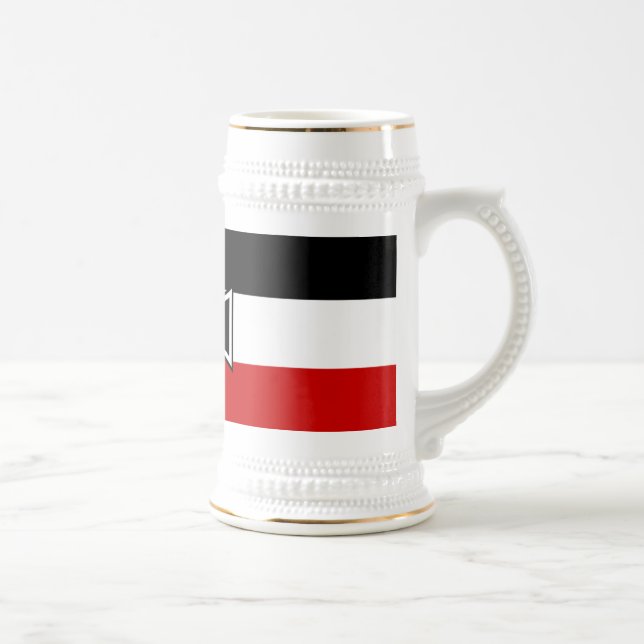 Prussian flaggamuggar och Steins Sejdel (Höger)