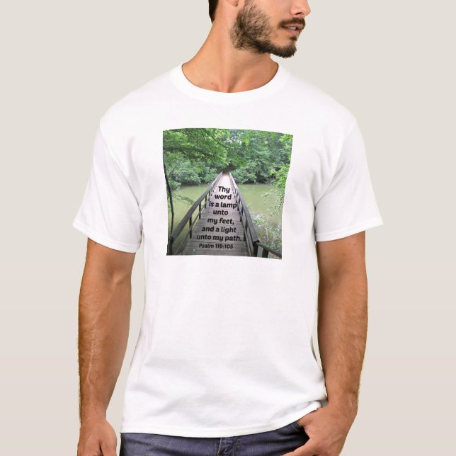 Psalm 119:105 Thy ord är en lampa som står mitt fö Tee Shirt (Framsida)