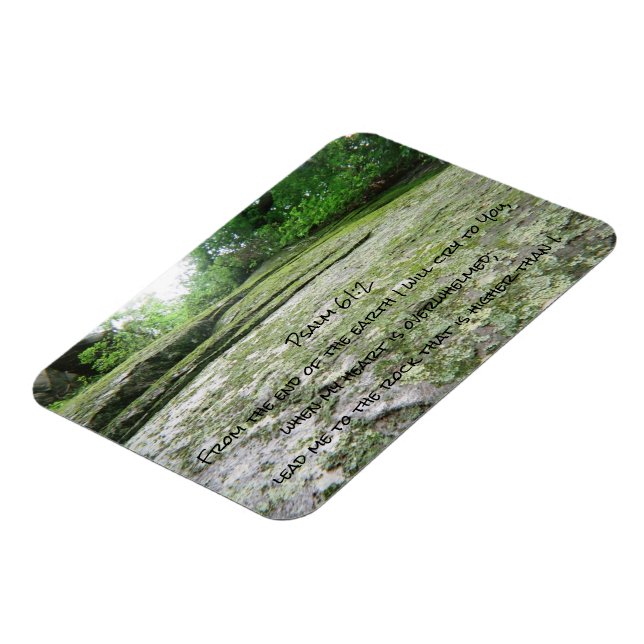 Psalm 61 mossy boulder magnet (Vänstra Sidan)