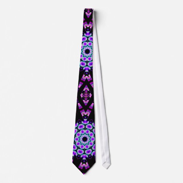 Pseudo Blacklight Mandala Tie Slips (Framsida)