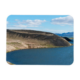 Pseudokratrar i sjö Myvatn - Islandet Magnet