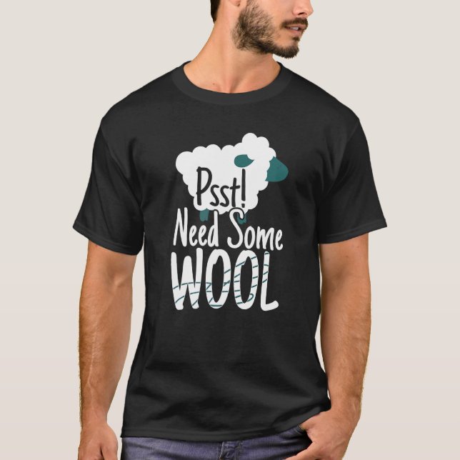 Psst Behöver Något Ull Får Stickull T Shirt (Framsida)