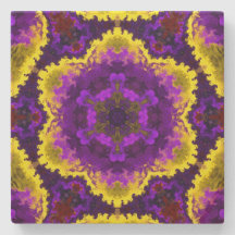 Psychedelic Mandala Flower Gult and Lila