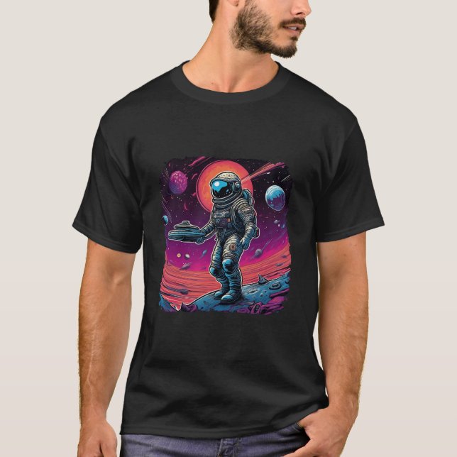 Psychedelic Trippy Black Light Astronaut Space Art T Shirt (Framsida)