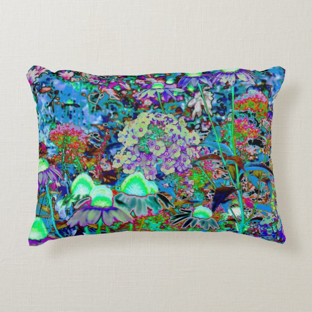 Psykedelisk Lila och Lime Green Garden Flowers Prydnadskudde (Framsidan)