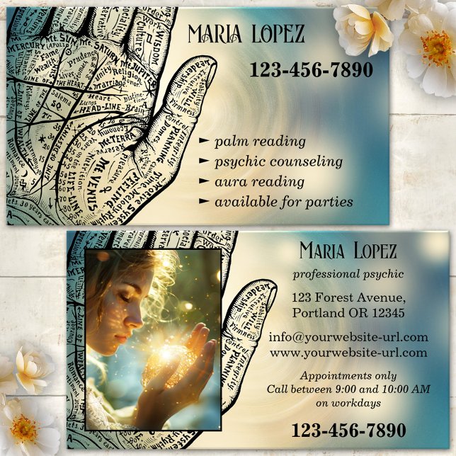 Psykisk rådgivning handflatesläsare visitkort (Psychic palm reader business card featuring a hand palm outline on a dreamy background - clairvoyant)