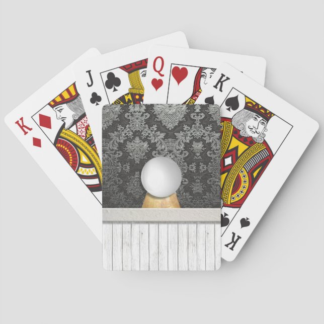 Psykiska zigenarlyckor som berättar om spelkort (Baksidan)