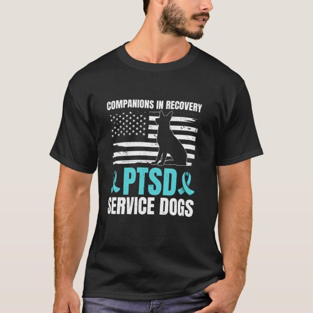 PTSD Service Hund American Flagga PTSD US Veterans T Shirt (Framsida)