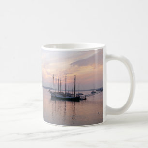 Pub Harbour Fraktaser i Sunrise I Kaffemugg