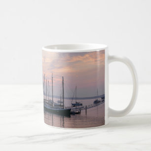 Pub Harbour Fraktaser i Sunrise II Kaffemugg