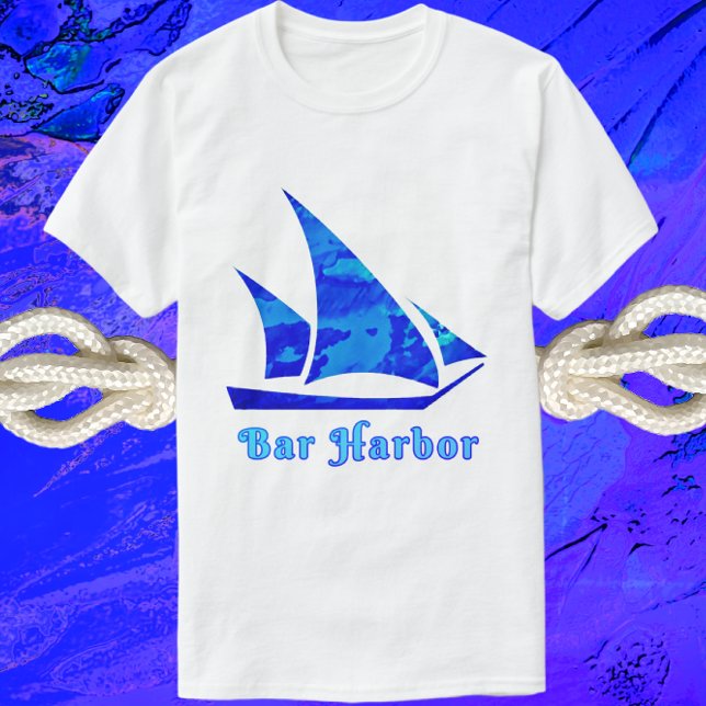 Pub Harbour Maine Blue Watercolor Sailboat T Shirt (Skapare uppladdad)