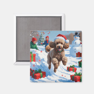 Pudel springer i snö med julhatt magnet