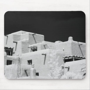 Pueblo stil adobe-inn på Loretto, Santa Fe, New Musmatta