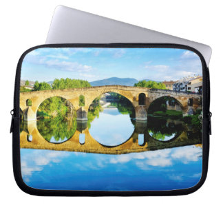 Puente La Reina Laptop Fodral