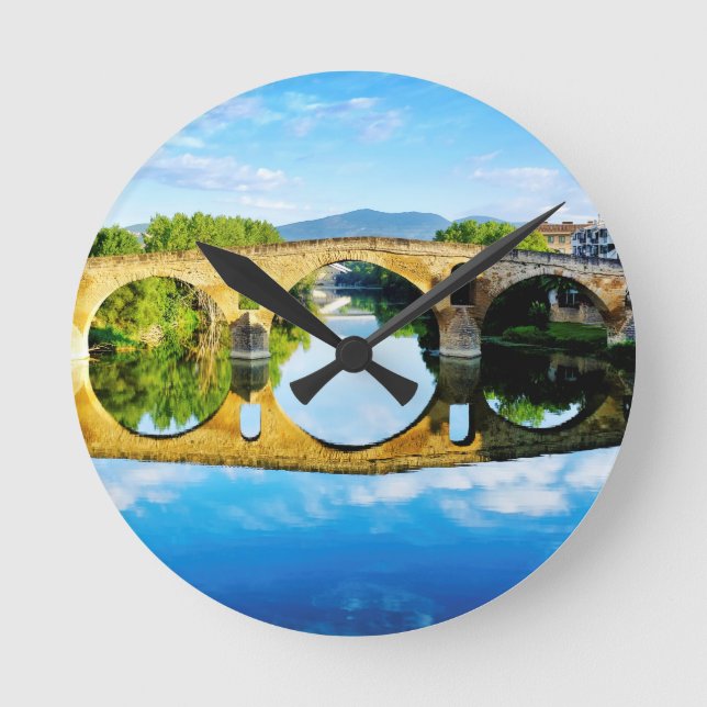 Puente La Reina Rund Klocka (Framsida)