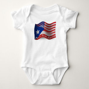 Puerto Rican-Amerikan som vinkar flagga Tee Shirt