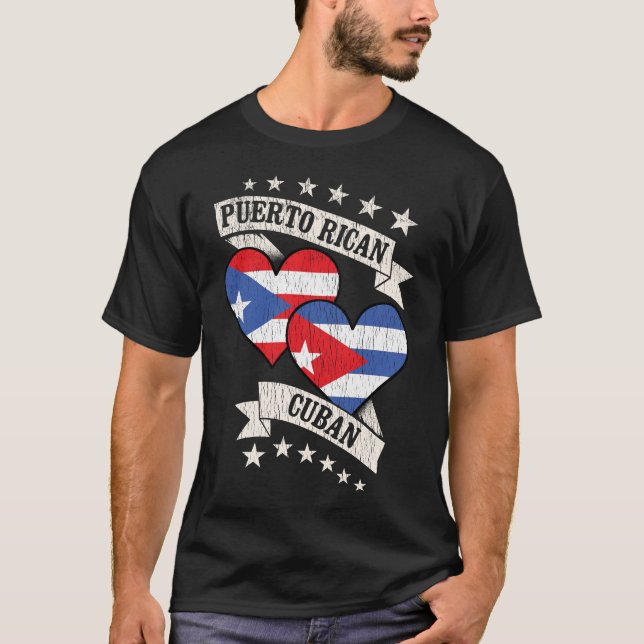 Puerto Rican Cuban Heart Flaggor T Shirt (Framsida)