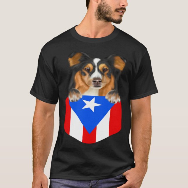 Puerto Rico Flag Shetland Sheepdog Dog In Pocket T Shirt (Framsida)