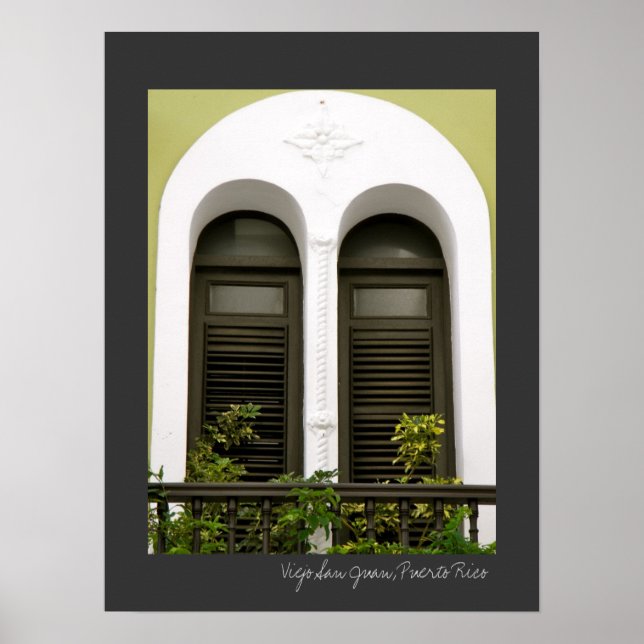 Puerto Rico Grönt Spansk arkitektur Windows Poster (Framsidan)