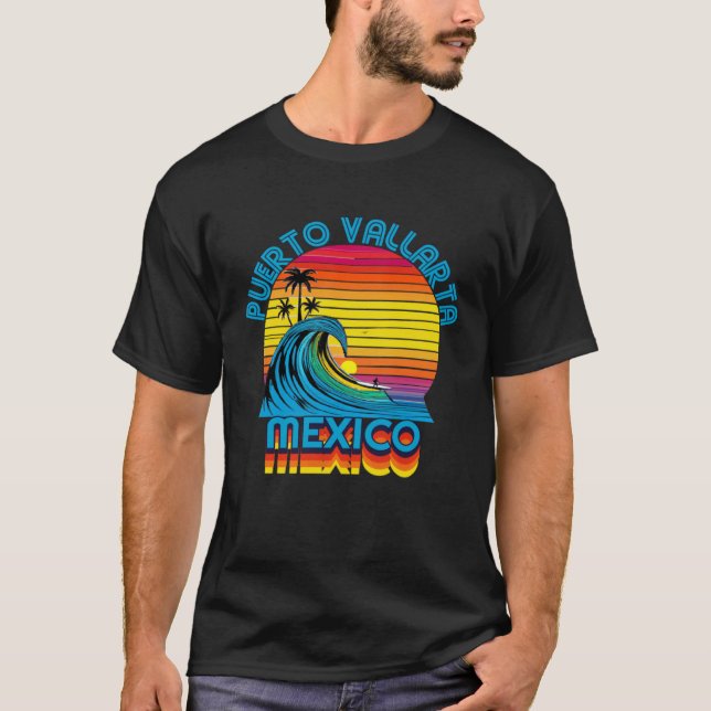 Puerto Vallarta Mexico Retro Throwback Surf & Beac T Shirt (Framsida)