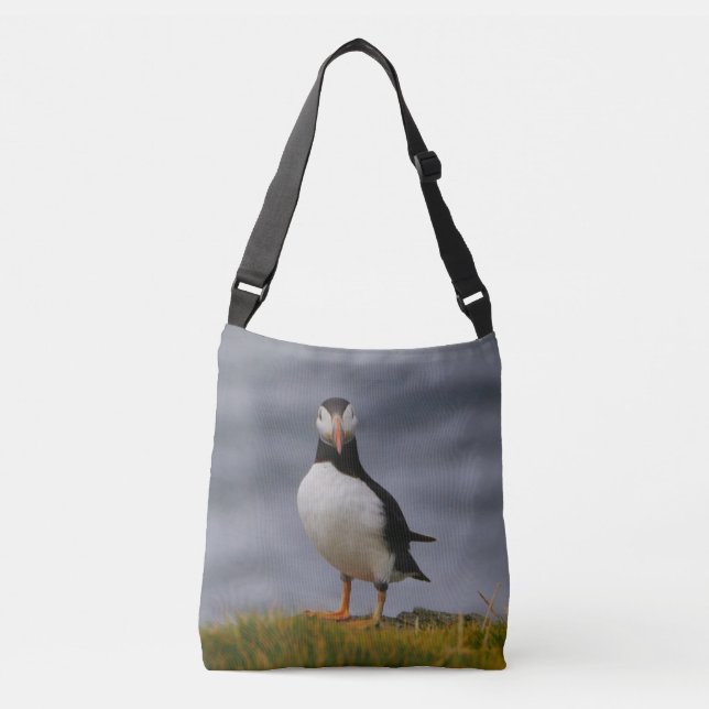 Puffin Crossbody Bag Axelväska (Framsida)