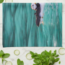 Puffin in Resurrection Bay, Alaska Kökshandduk