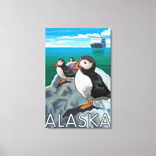 Puffins som håller ögonen på en kryssningfrakt canvastryck
