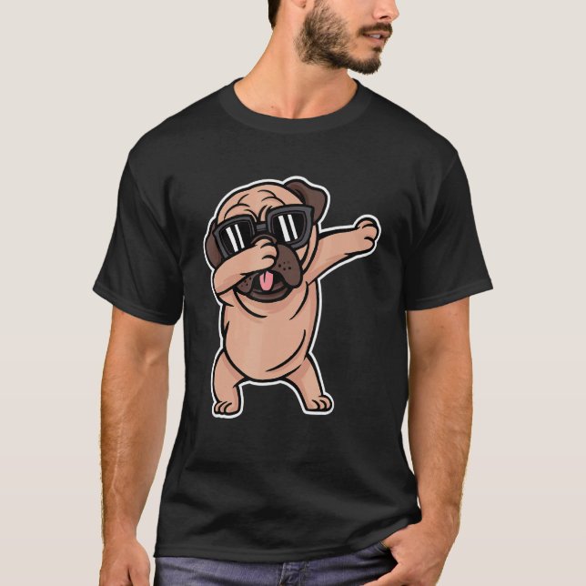 Pug Dabbing Hund T Shirt (Framsida)